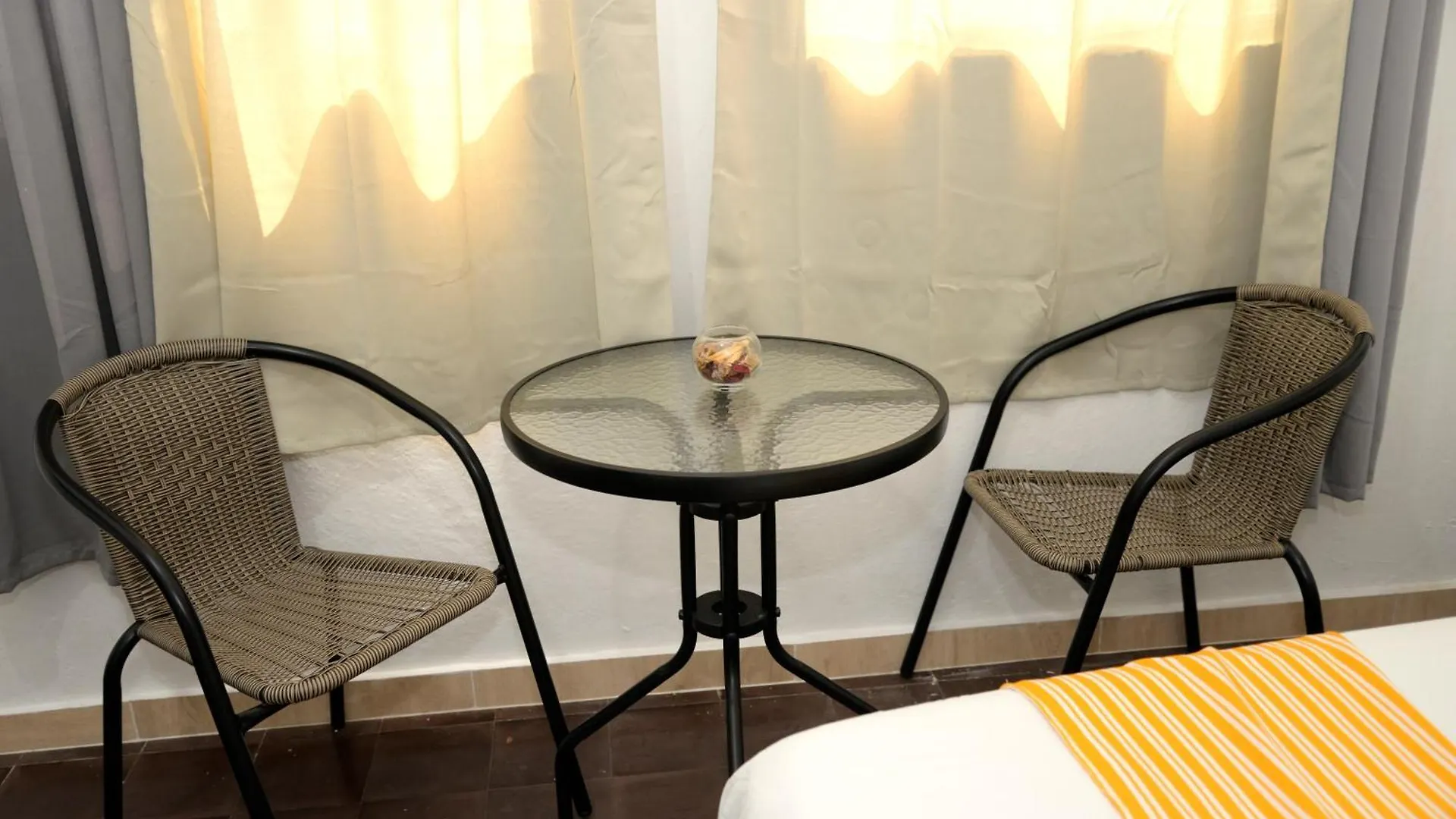 Hostal Mi Rincón Santo Domingo Pensión